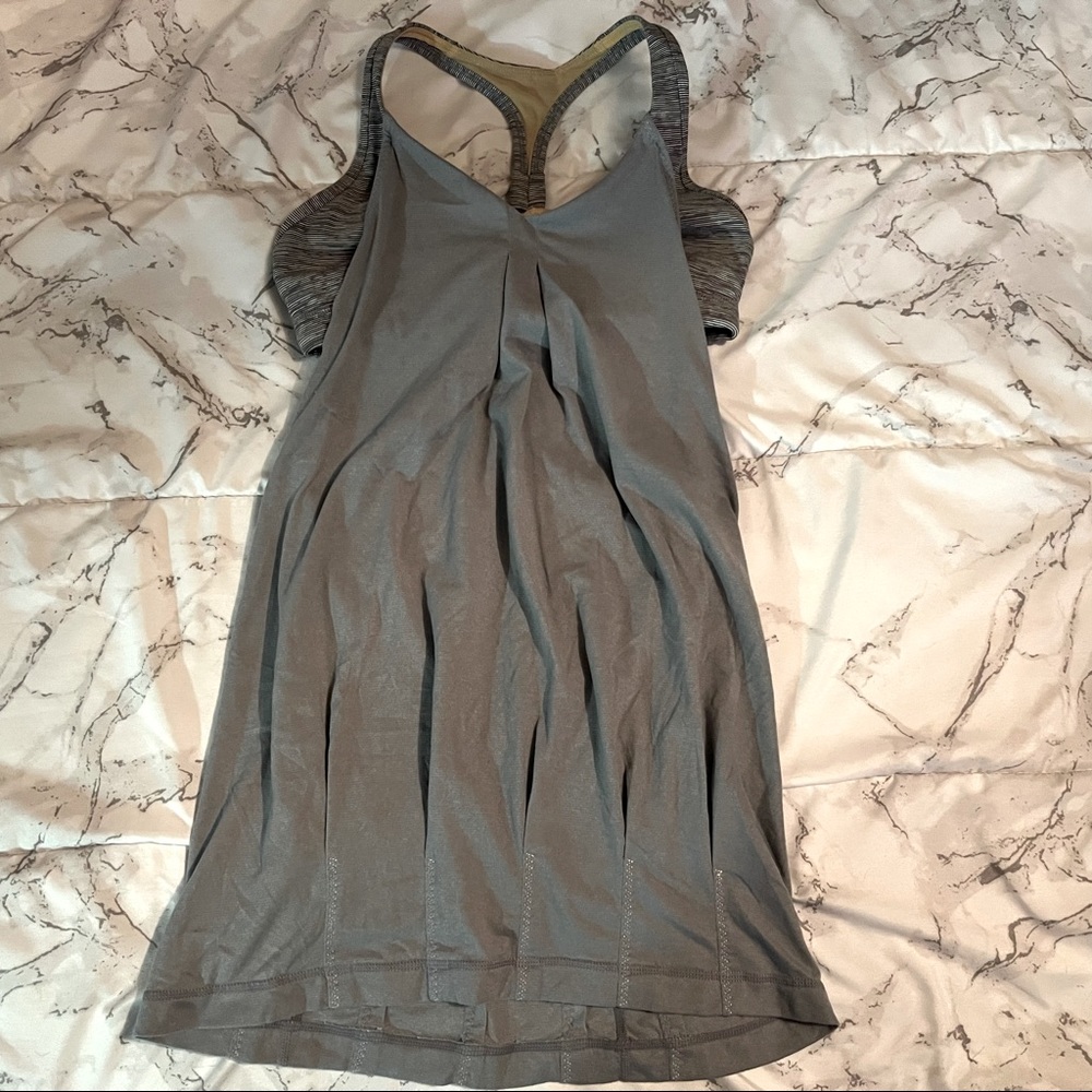 Lululemon grey‎ rouched tank top size 6